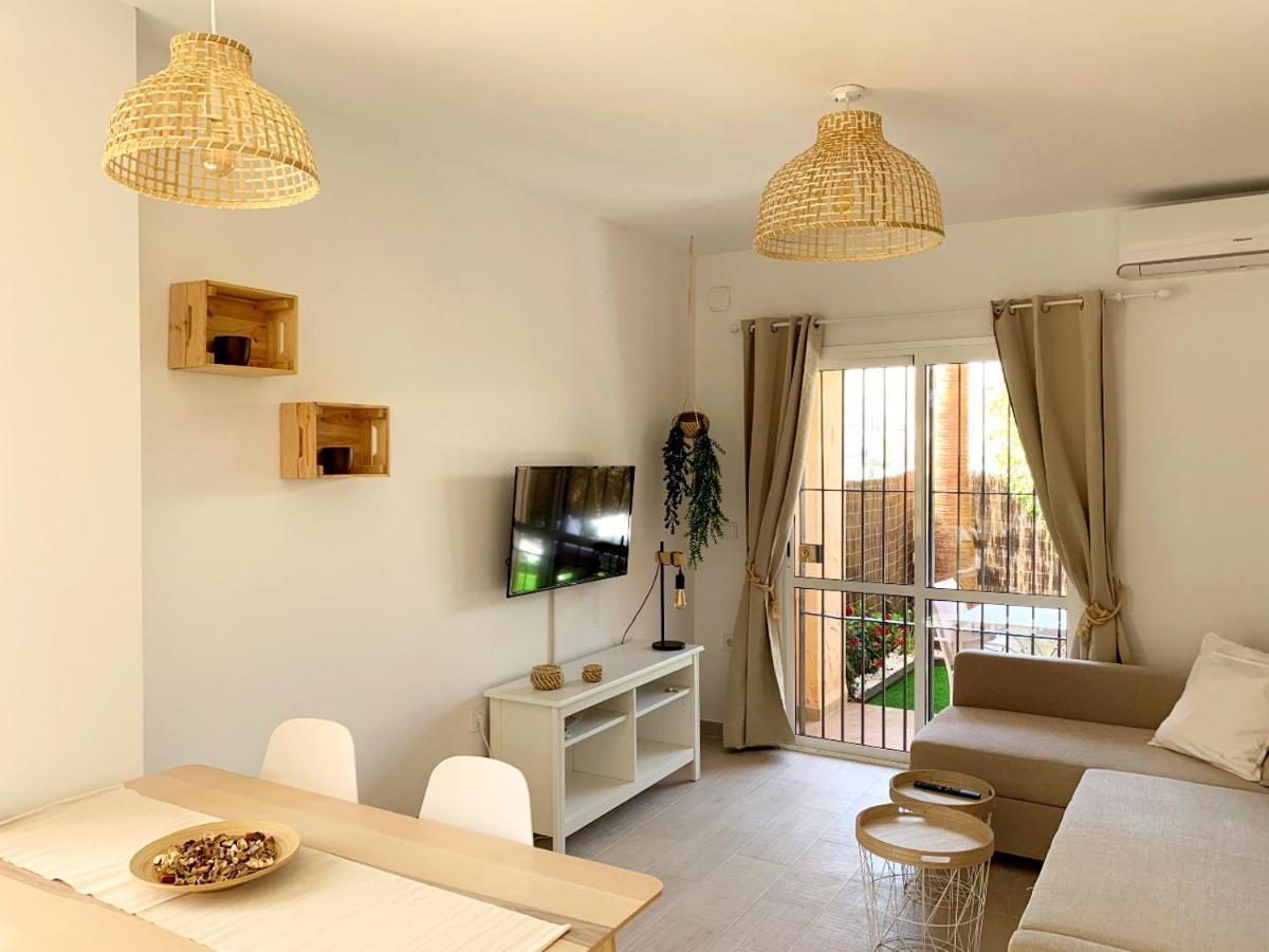 Marinas Sol - Tu Hogar Con Jardin Privado! Apartment เบรา ภายนอก รูปภาพ